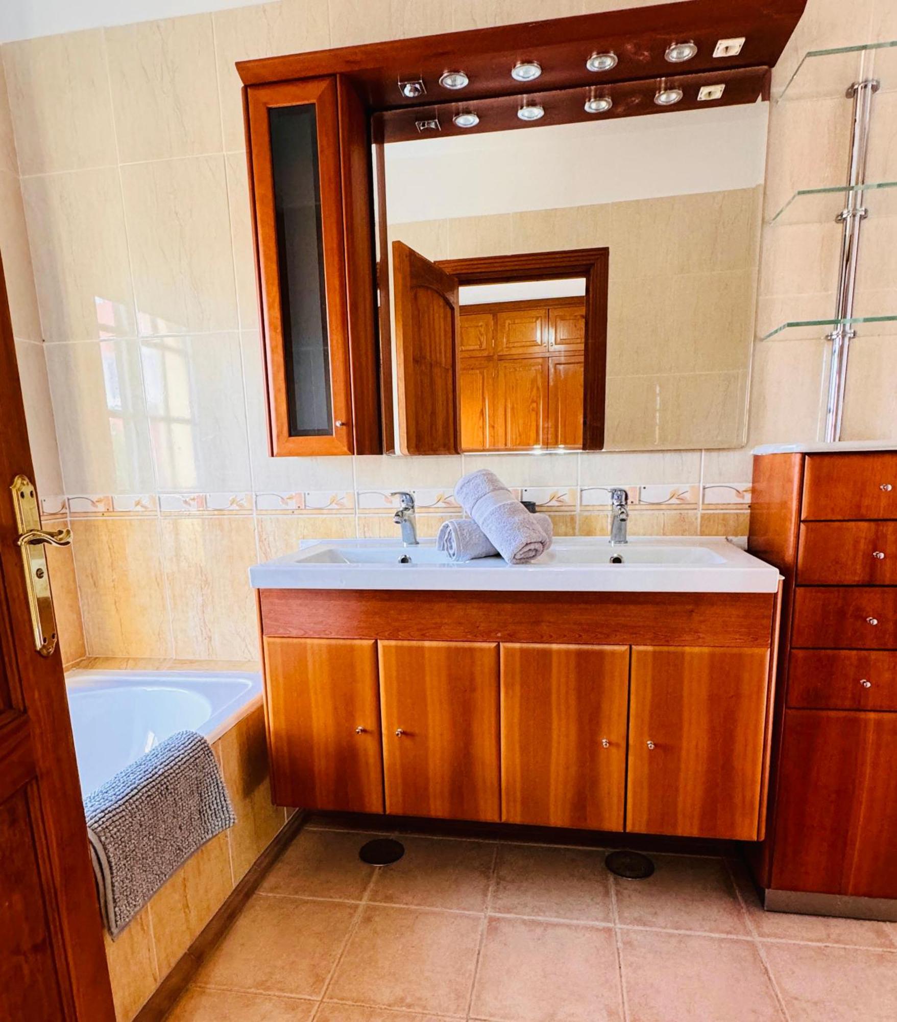 Villa Chayofa Bagian luar foto
