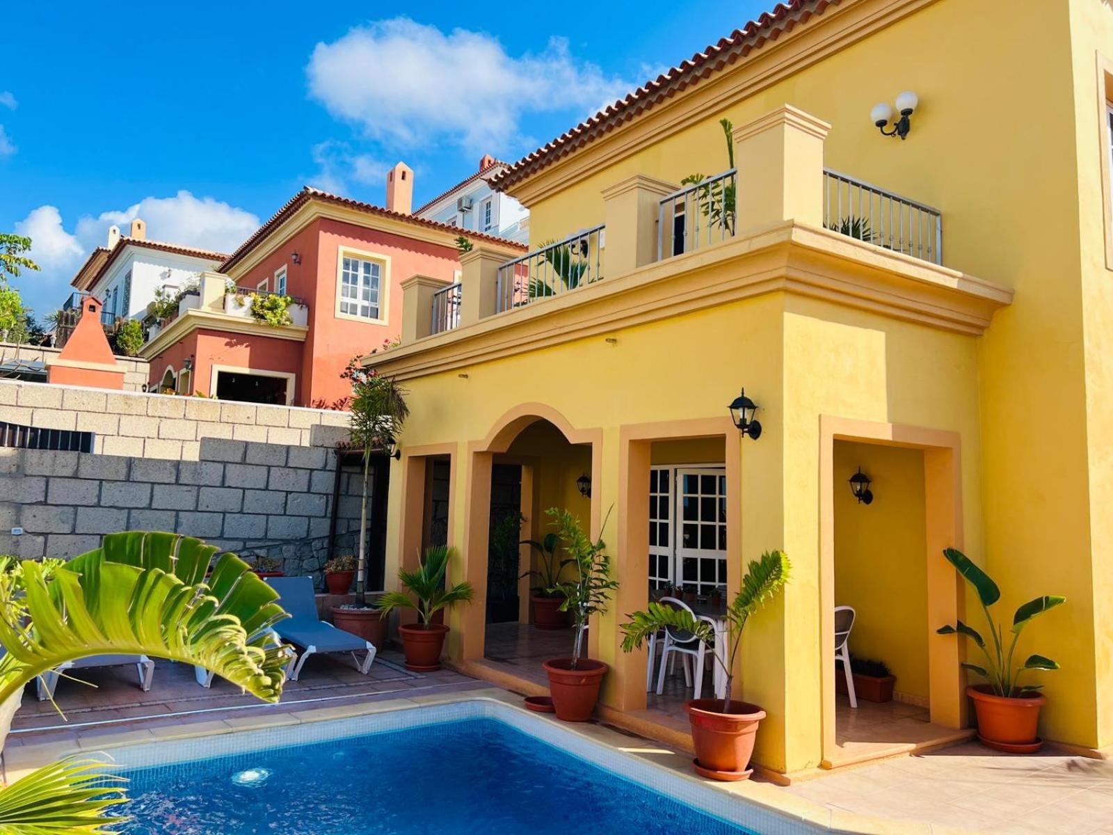 Villa Chayofa Bagian luar foto