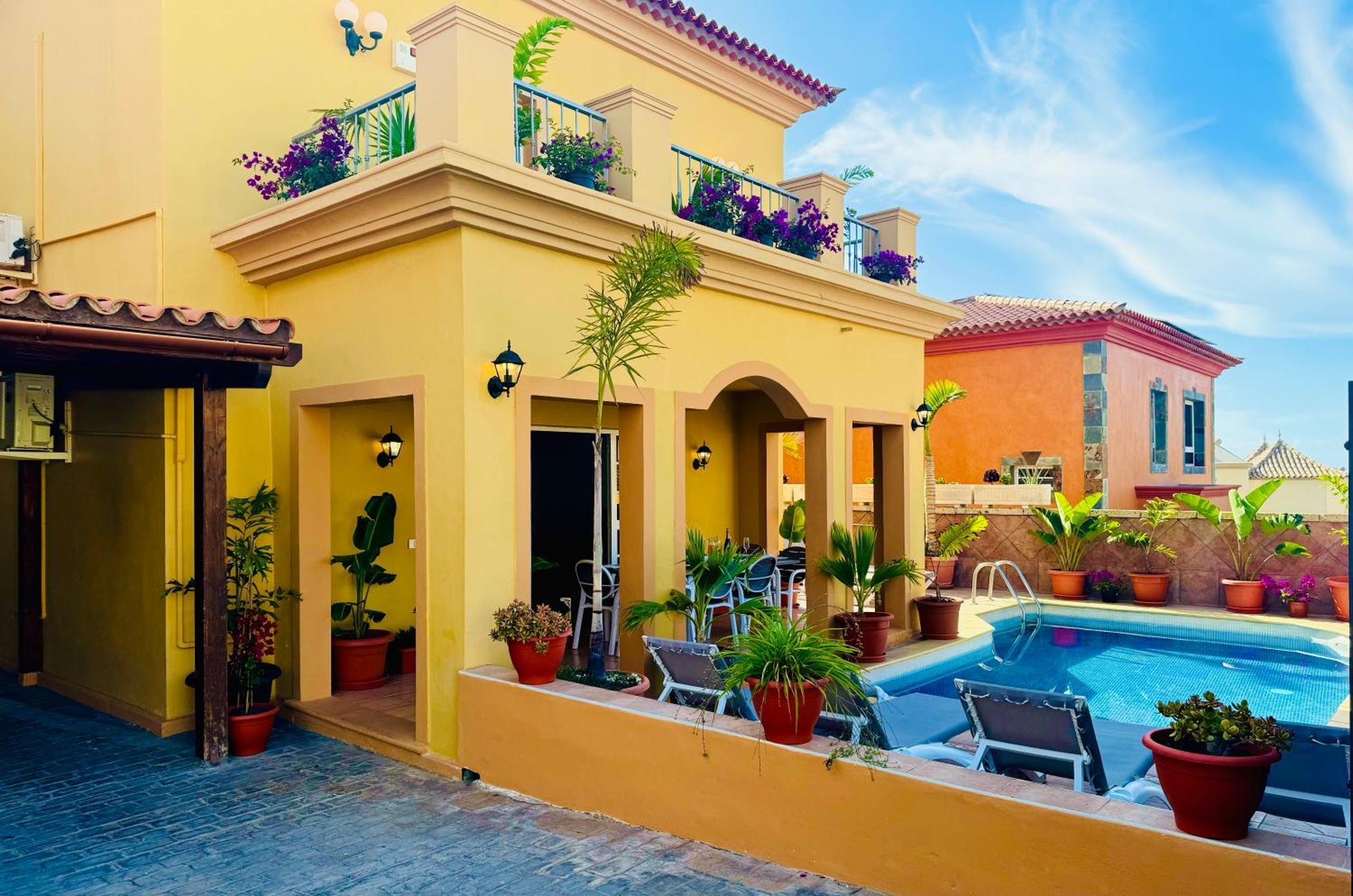 Villa Chayofa Bagian luar foto